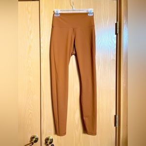 Everlane Renew Regular Yoga Pants in Copper